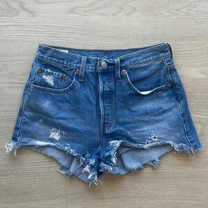 Levi’s premium denim 501 shorts, size 27, great condition